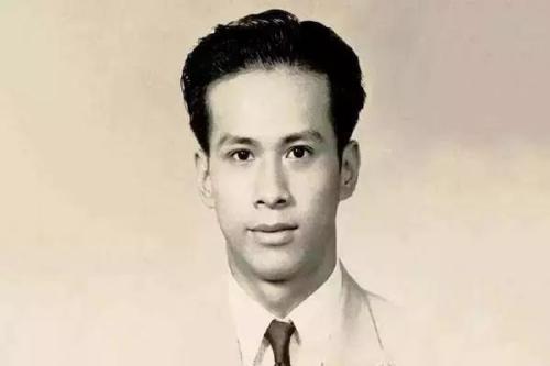 90岁的首富李嘉诚 依然逃不过催婚的宿命