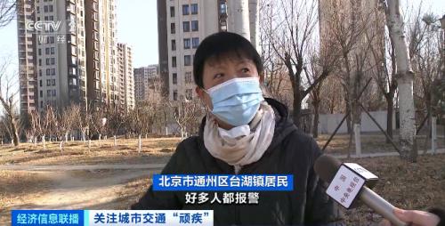 一身罚单，长期无人认领！街头“僵尸车”成小广告宣传墙！拖走、存放？怎么解决？谁出钱？