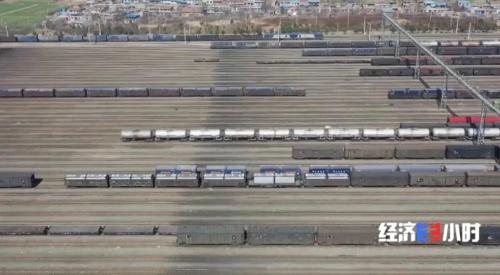 中国速率！50秒，装满一节70吨列车！
