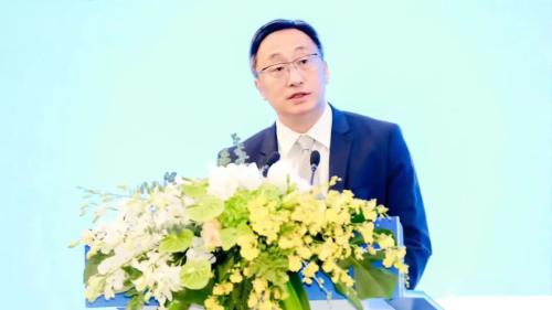 交通银行行长刘珺出席第五届进博会高峰论坛并致辞