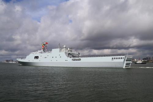 中国首个海外基地成立 首批部队出征